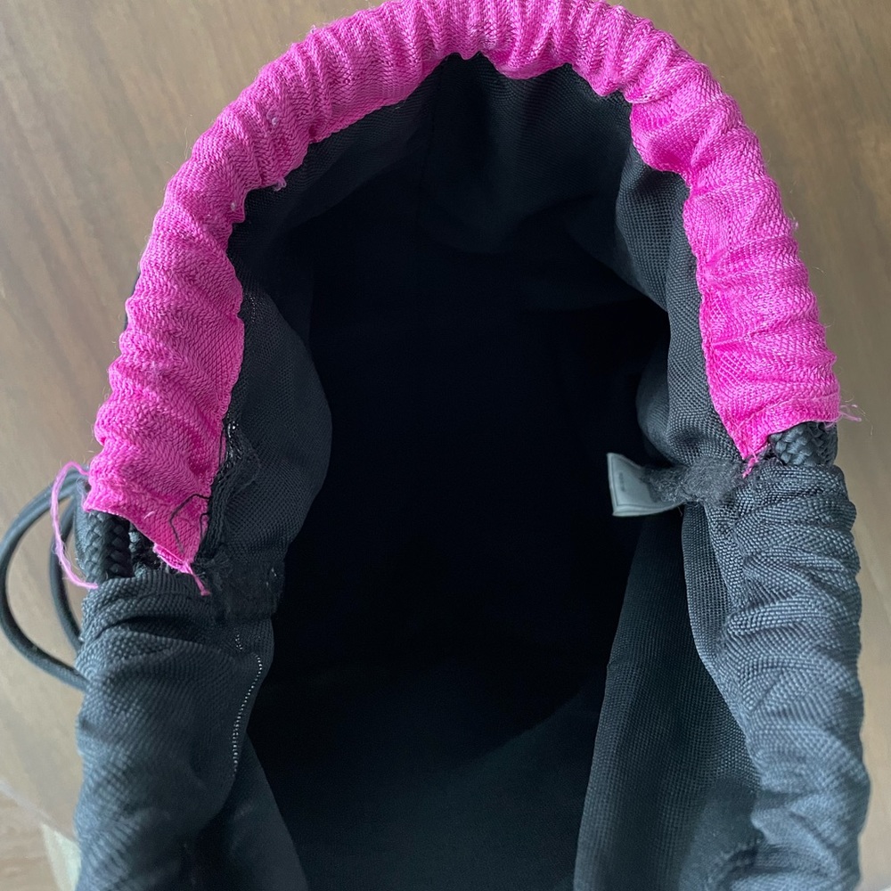 Adidas Drawstring Bag - Picture 5 of 9